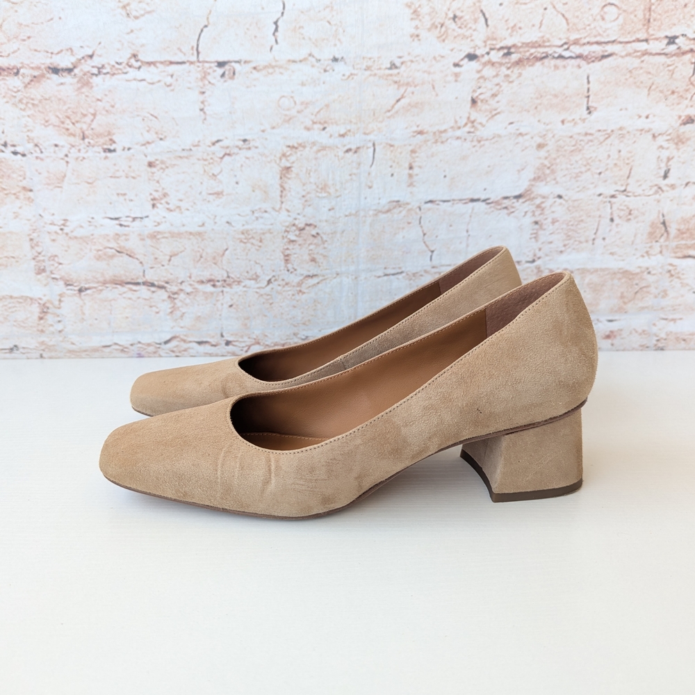 J. McLaughlin Beige Suede Heels